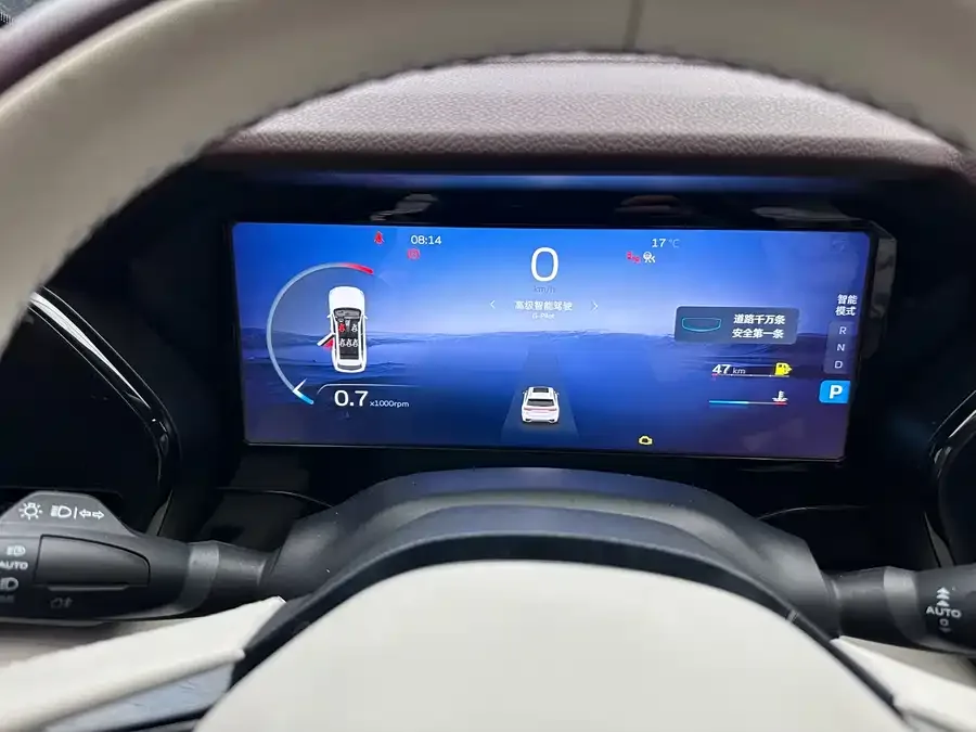 Geely Monjaro Xingyue L 2021 2.0TD DCT EVO 2WD Smart Edition 2023 — миниатюра 3