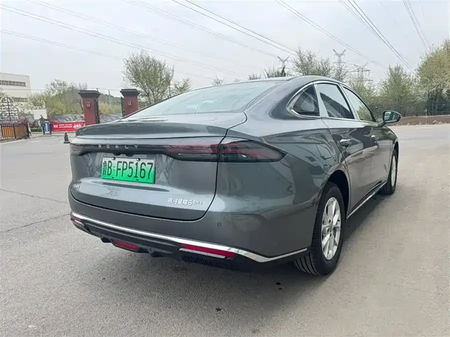 Geely Galaxy Star 6 Galaxy Star 6 2026 125km Long Range Edition 2026 — миниатюра 3