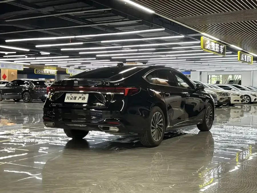 Buick LaCrosse LaCrosse 2025 28T Platinum Edition 2026 — миниатюра 2
