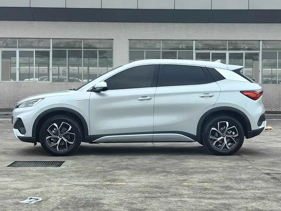 BYD Yuan PLUS Yuan PLUS 2024 Honor Edition 430KM Transcendence Type 2025 — миниатюра 2