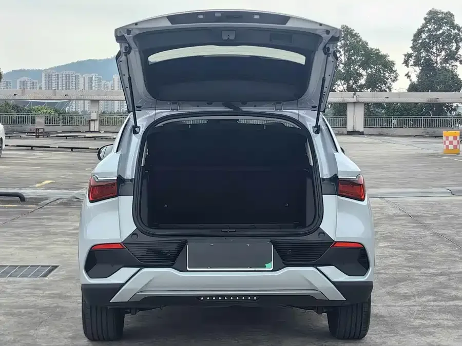 BYD Yuan PLUS Yuan PLUS 2024 Honor Edition 430KM Transcendence Type 2025 — миниатюра 4