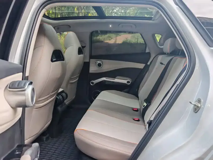 BYD Yuan PLUS Yuan PLUS 2024 Honor Edition 430KM Transcendence Type 2025 — миниатюра 3