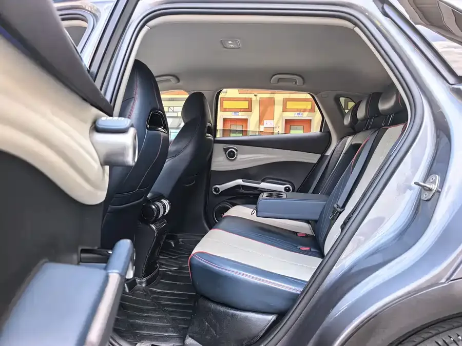 BYD Yuan PLUS Yuan PLUS 2022 430KM Luxury Edition 2023 — миниатюра 4