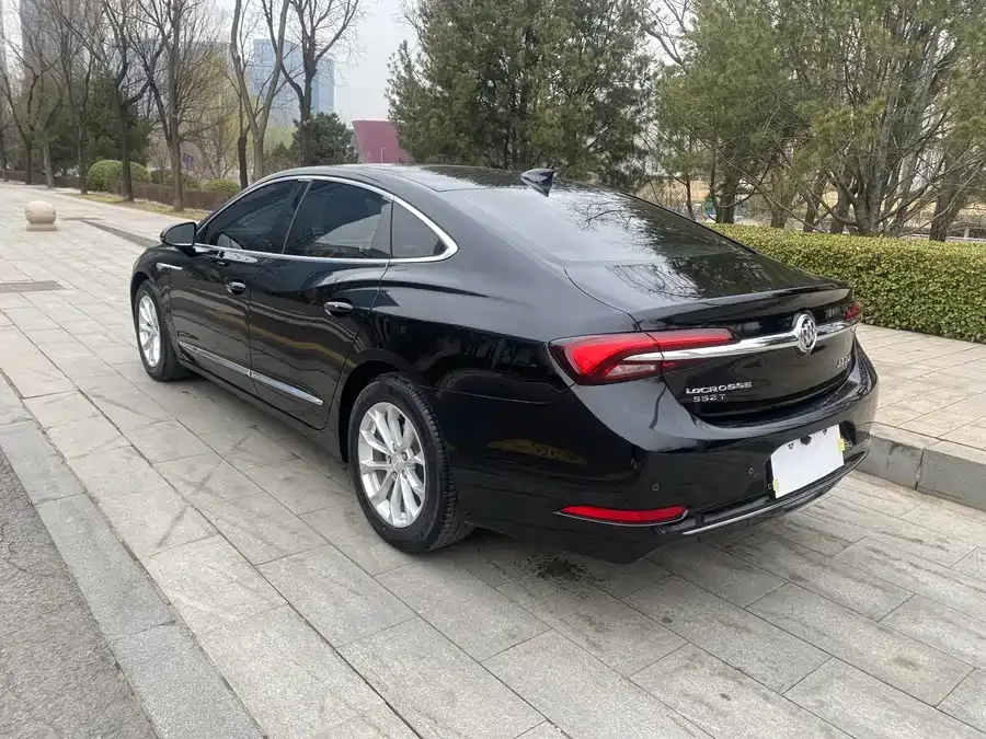 Buick LaCrosse LaCrosse 2022 552T Luxury 2022 — миниатюра 3