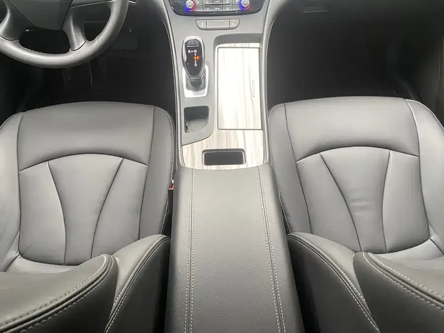 Buick LaCrosse LaCrosse 2022 552T Luxury 2022 — миниатюра 4