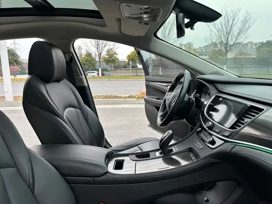 Buick LaCrosse LaCrosse 2022 652T Luxury 2022 — миниатюра 5