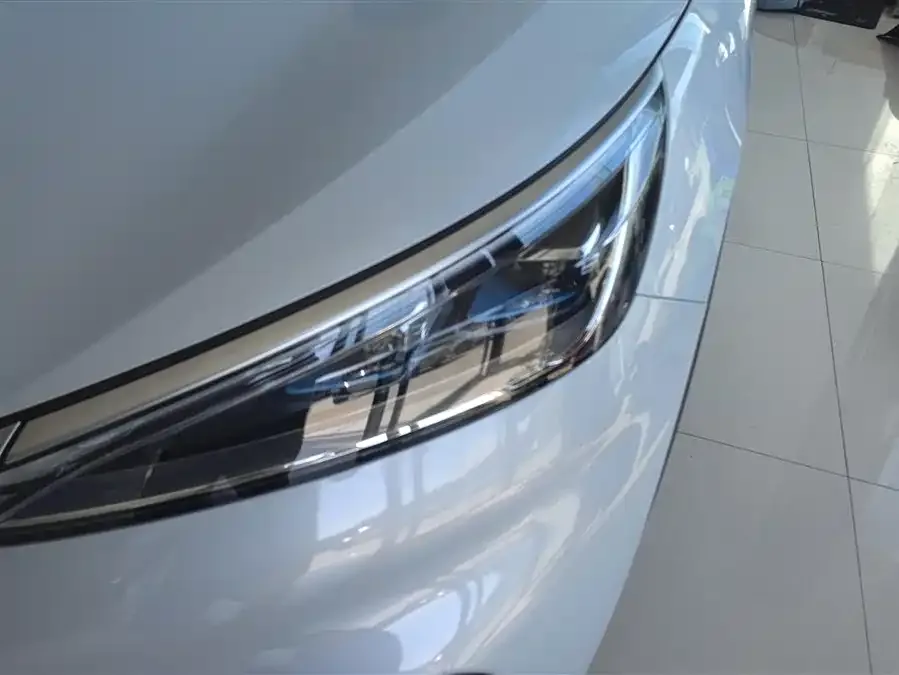 BYD Yuan PLUS Yuan PLUS 2024 Honor Edition 510KM Leading Edition 2024 — миниатюра 2