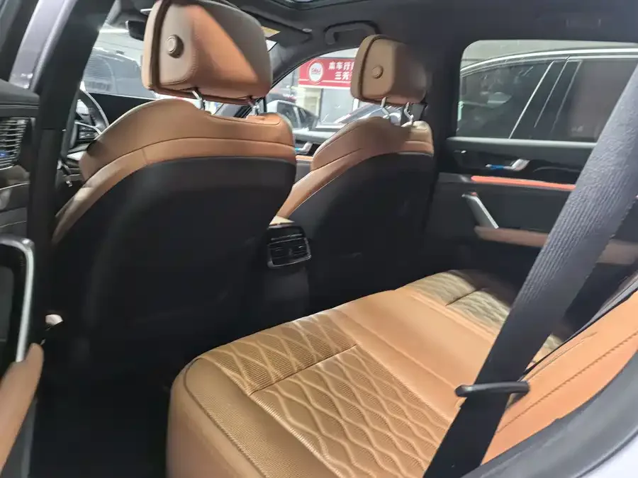 BYD Tang New Energy Tang New Energy 2023 DM-i Champion Edition 112KM Premium Edition 2024 — миниатюра 5