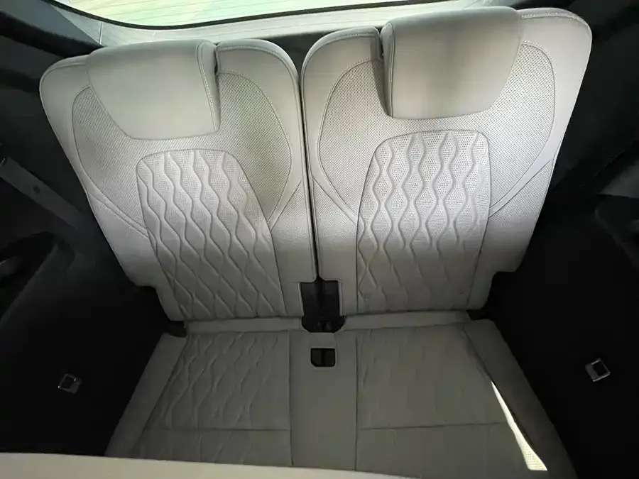BYD Tang New Energy Tang New Energy 2024 DM-i Honor Edition 112KM Premium Edition 2024 — миниатюра 4