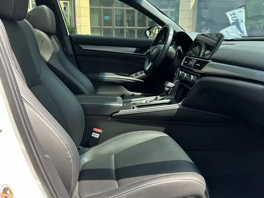 Honda Inspire Inship 2022 260TURBO Exquisite Edition 2022 — миниатюра 5