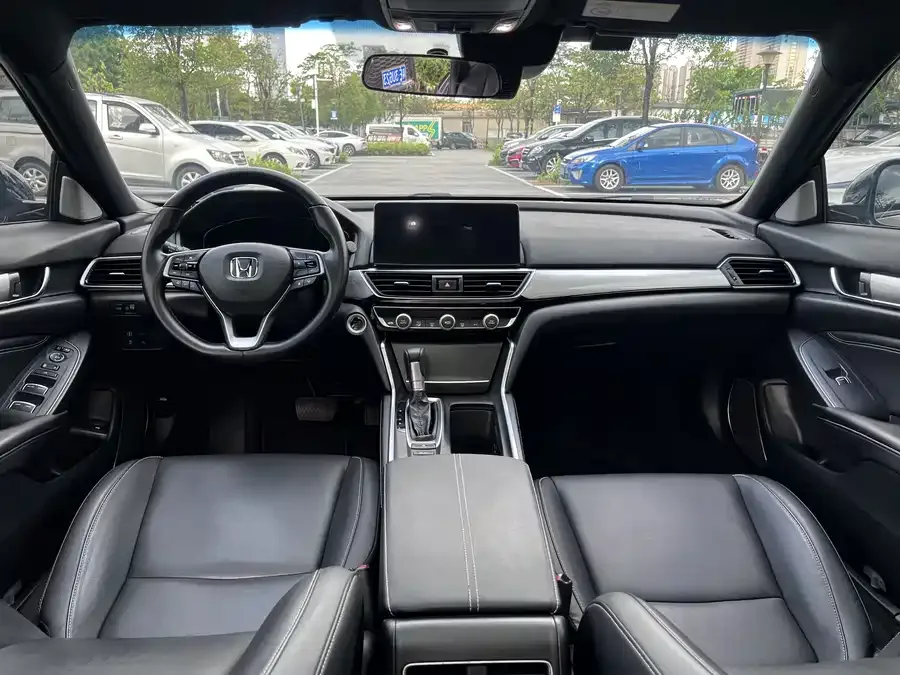 Honda Inspire Inship 2022 260TURBO Exquisite Edition 2022 — миниатюра 4