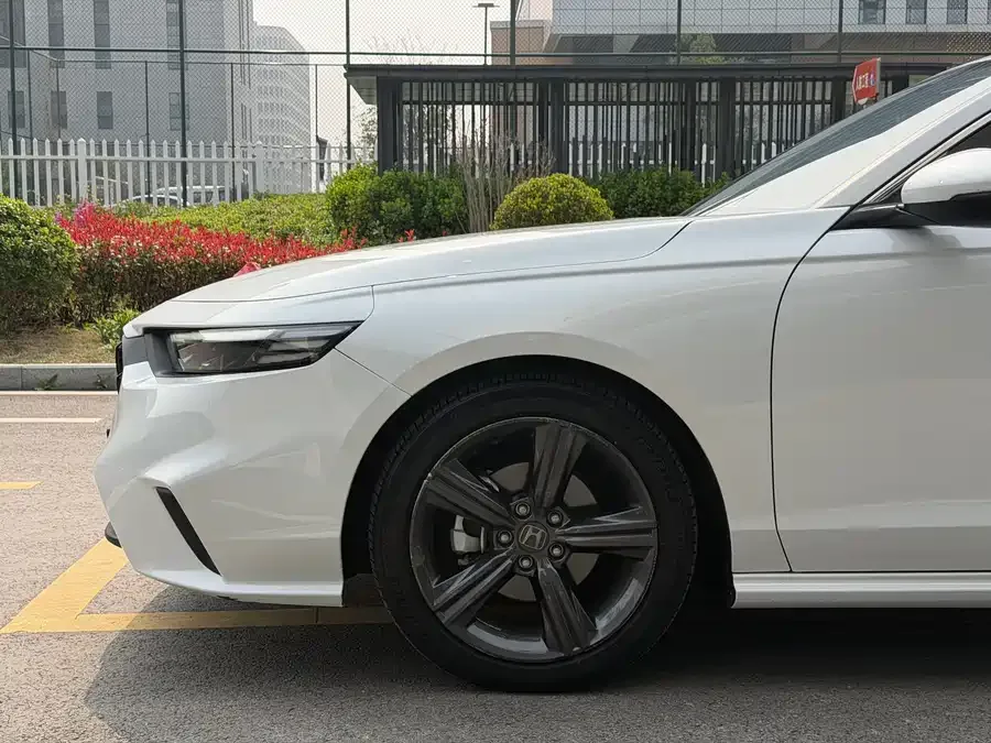 Honda Inspire Inship 2023 260TURBO Exquisite Edition 2024 — миниатюра 4