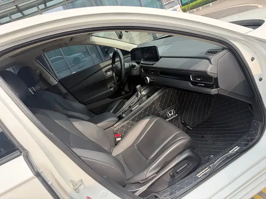 Honda Inspire Inship 2023 260TURBO Exquisite Edition 2024 — миниатюра 5
