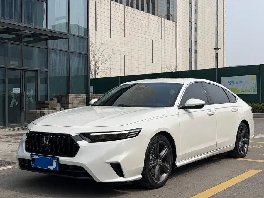 Honda Inspire Inship 2023 260TURBO Exquisite Edition 2024 — фото 1, купить с доставкой в Москву