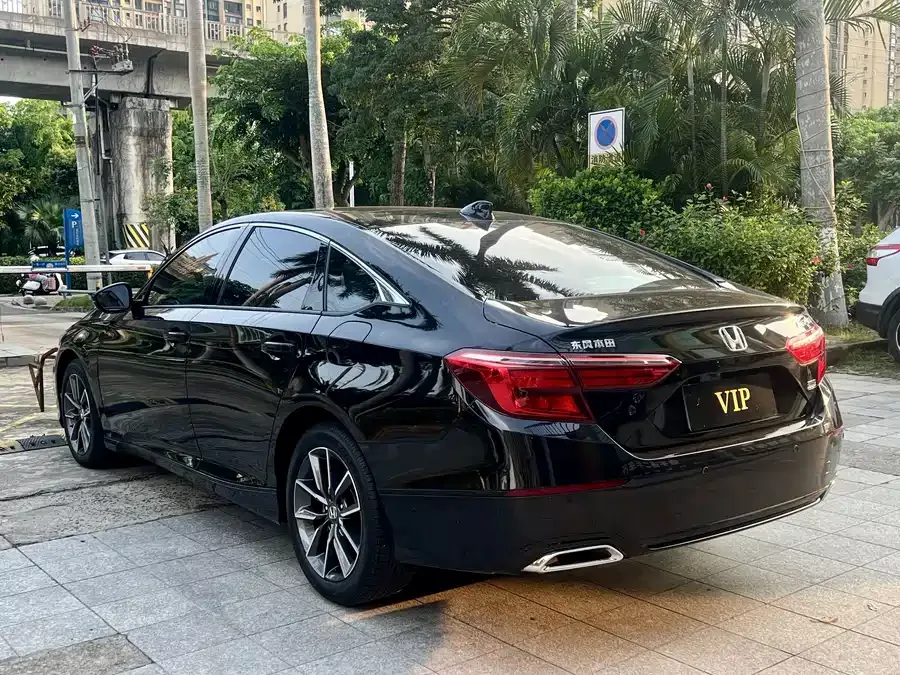 Honda Inspire Inship 2022 260TURBO Exquisite Edition 2023 — миниатюра 4