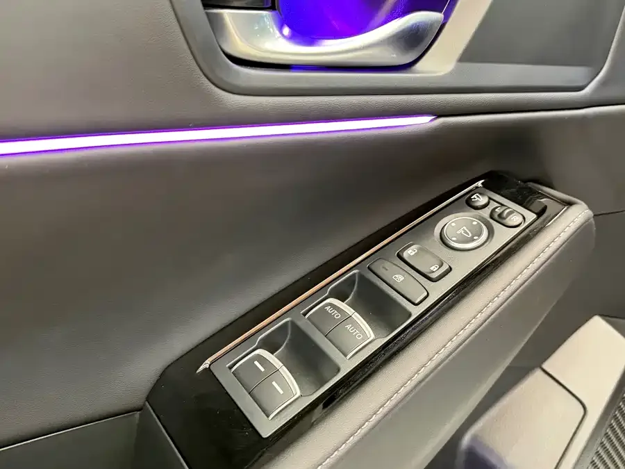 Honda Inspire Insignia 2025 260TURBO Elite Edition 2025 — миниатюра 2