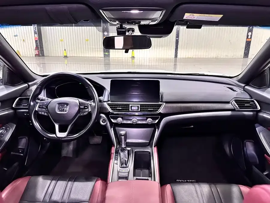 Honda Inspire 2022 Insignia 260TURBO Fine Edition 2023 — миниатюра 4