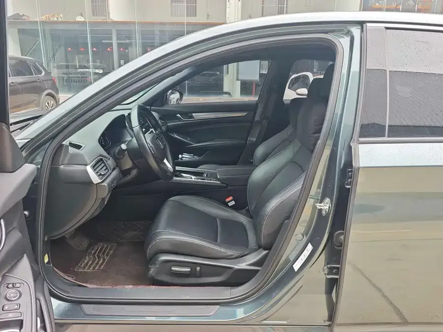 Honda Inspire Inship 2022 260TURBO Exquisite Edition 2023 — миниатюра 2