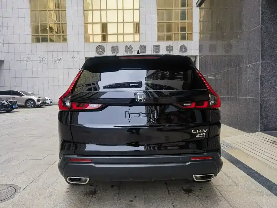 Honda CR-V 2026 Global 30th Anniversary Edition 240TURBO 2WD Sporty 5-Seater 2026 — миниатюра 2