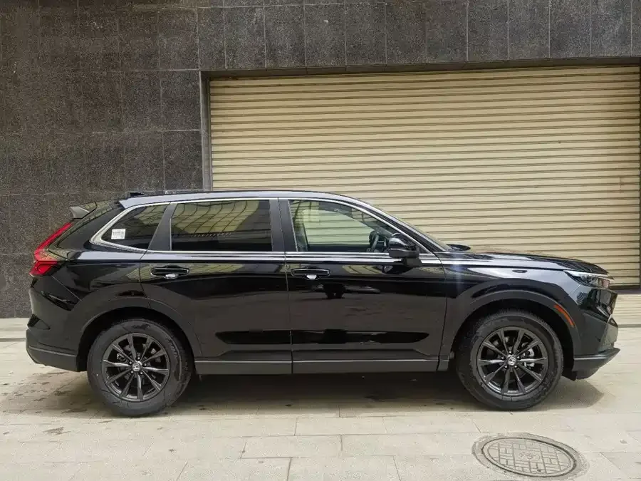 Honda CR-V 2026 Global 30th Anniversary Edition 240TURBO 2WD Sporty 5-Seater 2026 — миниатюра 4
