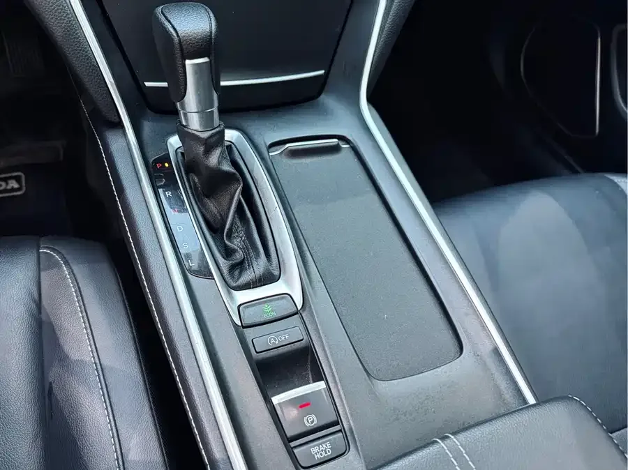 Honda Inspire Inship 2022 260TURBO Exquisite Edition 2023 — миниатюра 5