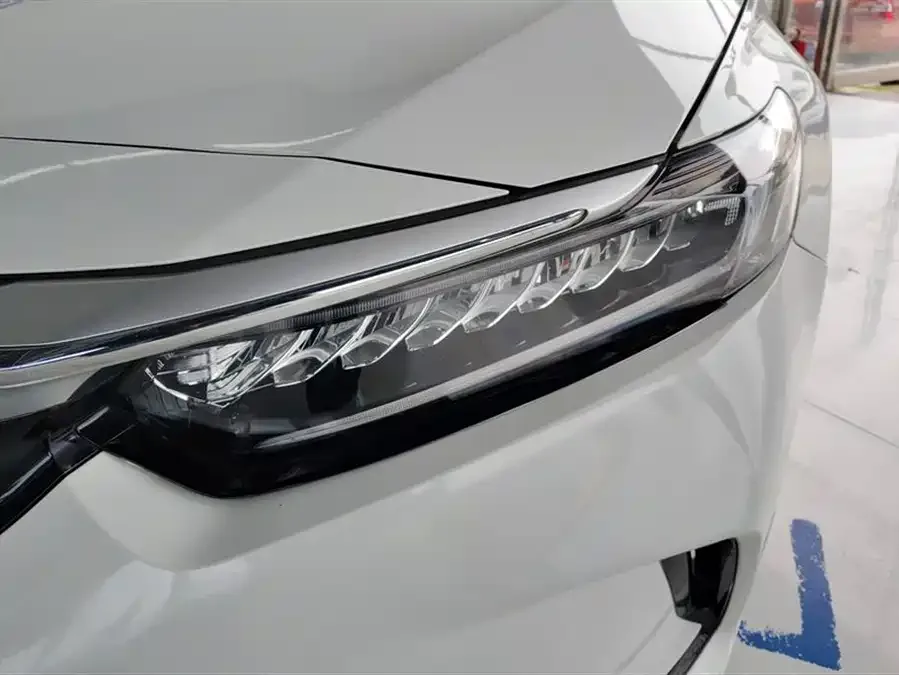 Honda Inspire Inship 2022 260TURBO Exquisite Edition 2022 — миниатюра 2