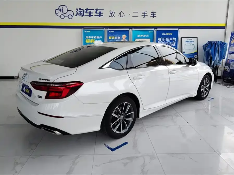 Honda Inspire Inship 2022 260TURBO Exquisite Edition 2022 — миниатюра 3