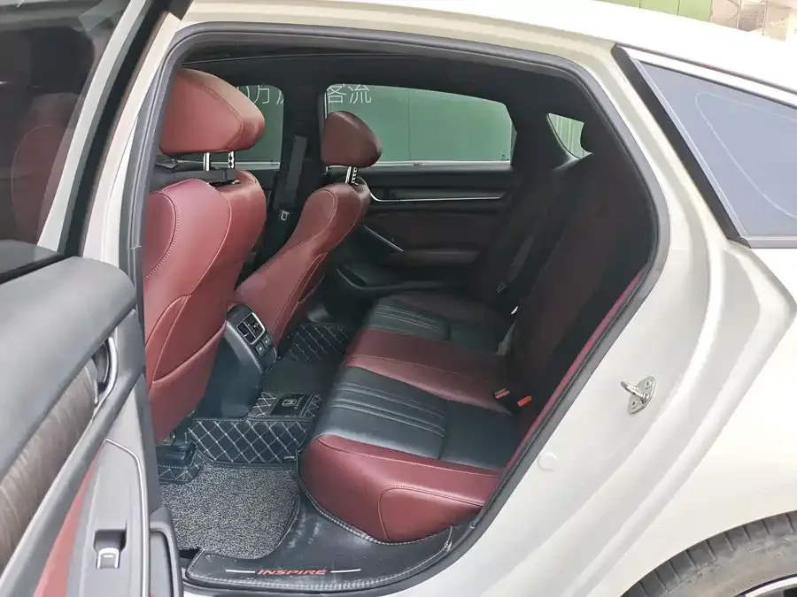 Honda Inspire 2022 Insignia 260TURBO Fine Edition 2023 — миниатюра 2