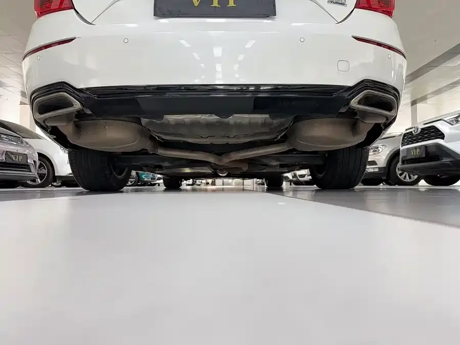 Honda Inspire Inship 2022 260TURBO Exquisite Edition 2022 — миниатюра 5