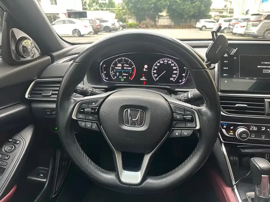 Honda Inspire 2022 Insignia 260TURBO Fine Edition 2022 — миниатюра 5
