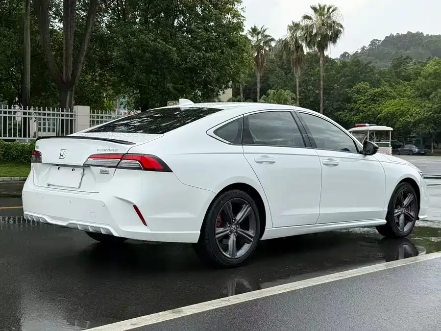 Honda Inspire Inship 2023 260TURBO Exquisite Edition 2023 — миниатюра 4