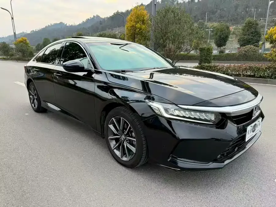 Honda Inspire Inship 2022 260TURBO Exquisite Edition 2023 — миниатюра 3