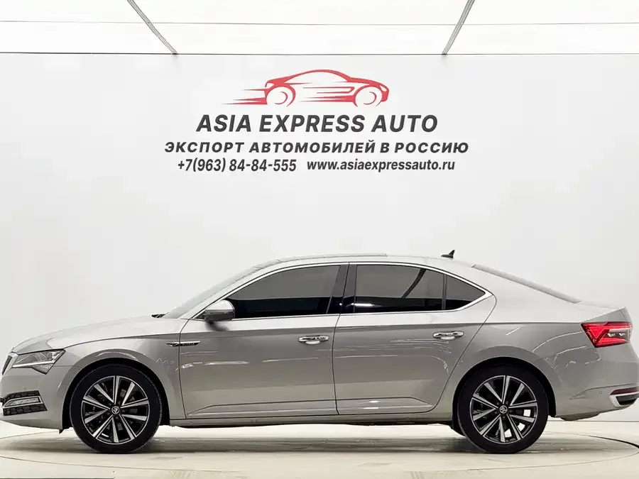 Skoda SuperB Super 2023 TSI280 DSG Exclusive Edition 2023 — миниатюра 4