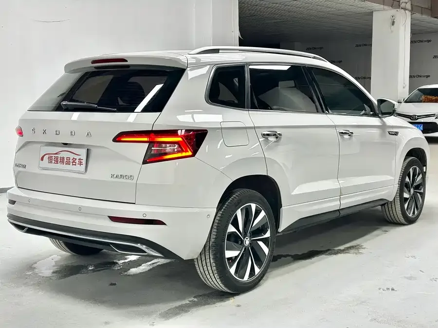 Skoda Karoq Karoq 2022 facelift TSI280 luxury version 2022 — миниатюра 2