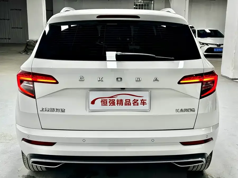 Skoda Karoq Karoq 2022 facelift TSI280 luxury version 2022 — миниатюра 4