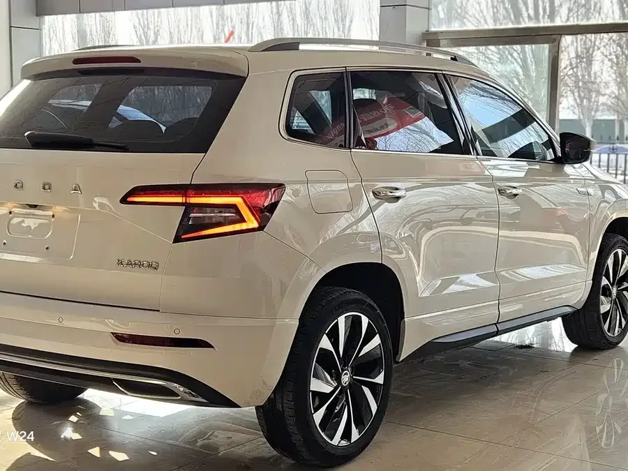 Skoda Karoq Korok 2022 TSI280 Premium Edition 2022 — миниатюра 2