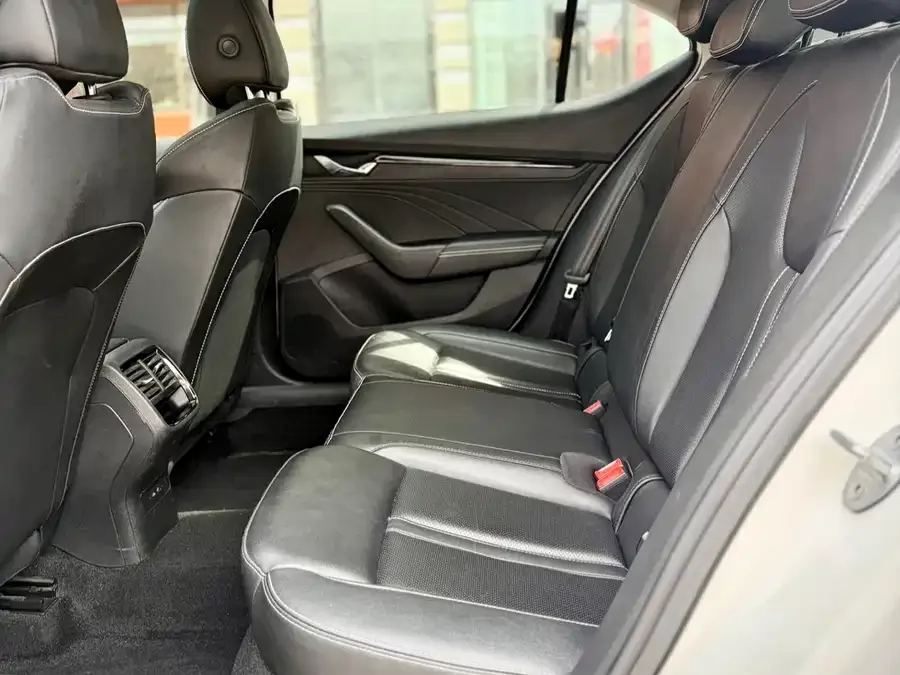 Skoda Octavia Octavia 2022 PRO TSI280 Premium Edition 2022 — миниатюра 5