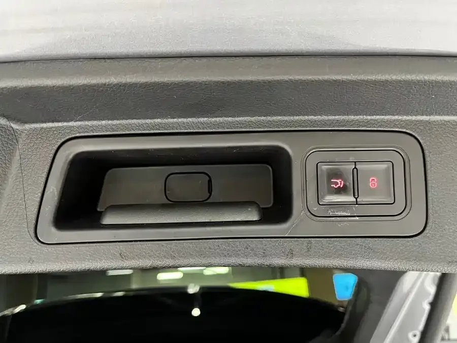 BYD Song PLUS New Energy Song PLUS New Energy 2024 Honor Edition DM-i 110km Flagship Model 2024 — миниатюра 3
