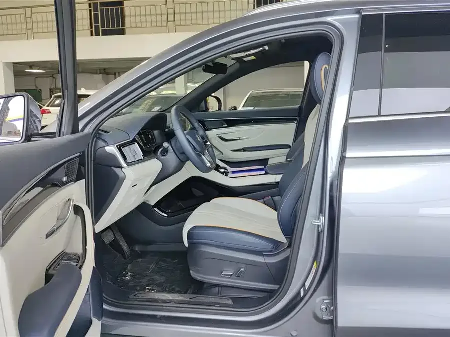 BYD Song PLUS New Energy Song PLUS New Energy 2021 DM-i 110KM Flagship PLUS 2022 — миниатюра 3