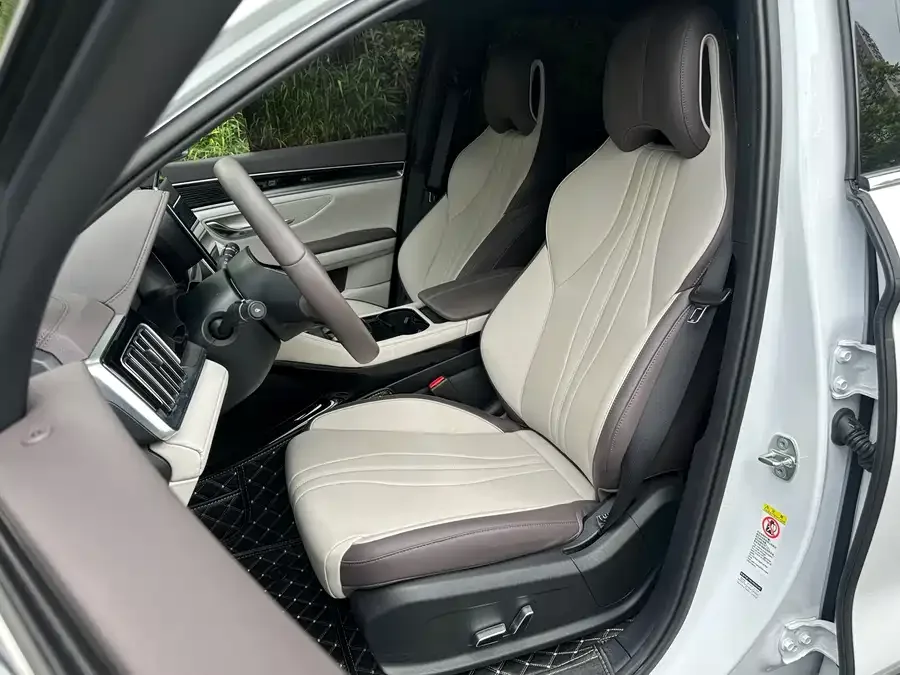 BYD Song PLUS New Energy Song PLUS New Energy 2025 DM-i 112KM Premium Edition 2024 — миниатюра 4