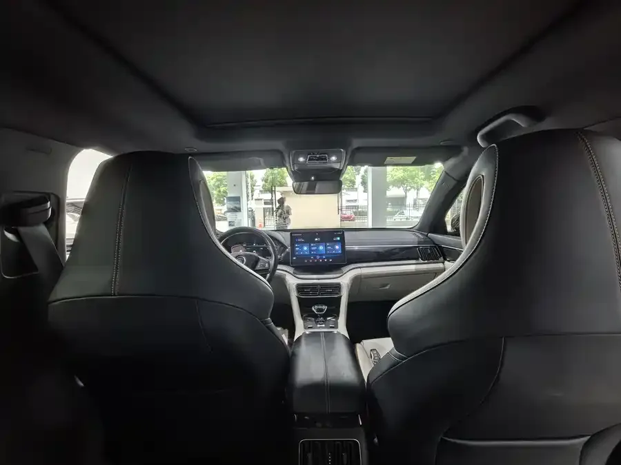 BYD Song PLUS New Energy Song PLUS New Energy 2021 DM-i 110KM Flagship 2023 — миниатюра 3