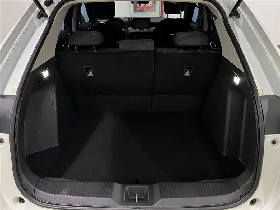 Honda Vezel Binzhi 2023 1.5L CVT Elite Edition 2023 — миниатюра 4
