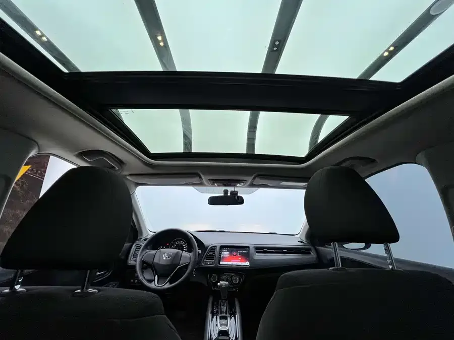 Honda Vezel Binzhi 2020 1.5L CVT Elite Edition 2022 — миниатюра 5