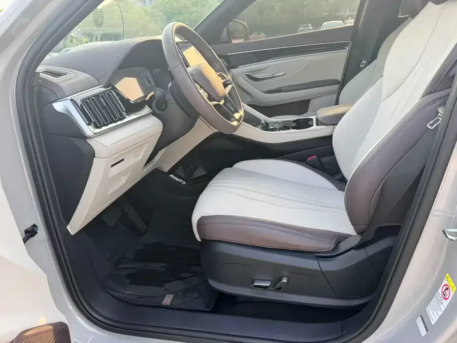 BYD Song PLUS New Energy Song PLUS New Energy 2025 EV 520km Luxury 2024 — миниатюра 4