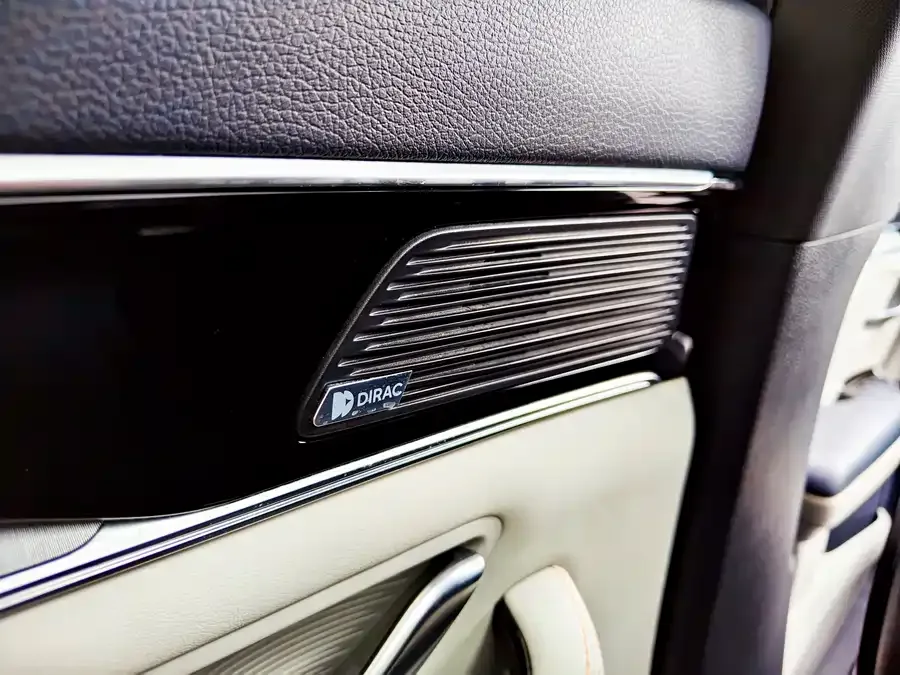 BYD Song PLUS New Energy Song PLUS New Energy 2021 DM-i 51KM Premium Edition 2022 — миниатюра 4