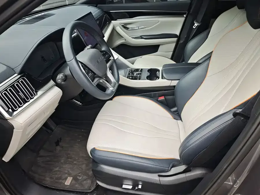 BYD Song PLUS New Energy Song PLUS New Energy 2024 Honor Edition DM-i 110km Flagship PLUS 2024 — миниатюра 3