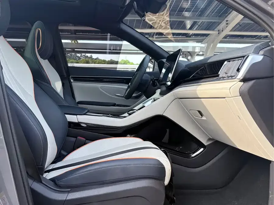 BYD Song PLUS New Energy Song PLUS New Energy 2021 DM-i 51KM Premium Edition 2022 — миниатюра 4