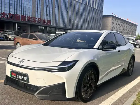 Toyota bZ 2023 Moskvada sotib oling