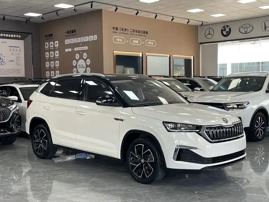 Skoda Kamiq 2021 KOMIC GT TSI230 DSG Flagship Edition 2022 — миниатюра 3