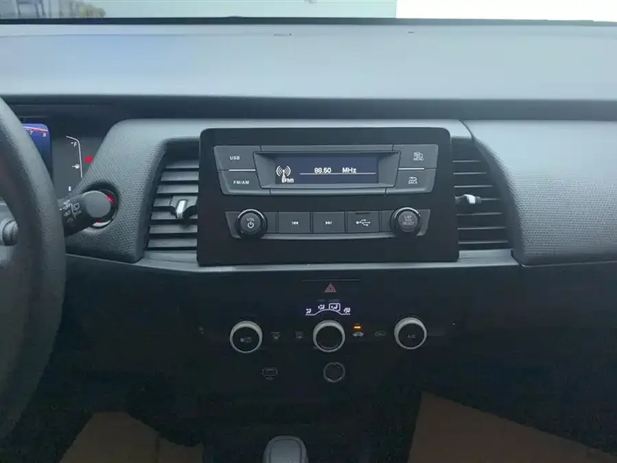 Honda Fit Fit 2023 1.5L CVT Trendy Edition 2023 — миниатюра 4